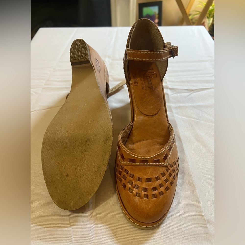 Kinney BOGO Brazilian leather strapped wedge sandal women size 5 1/2 ⚫️ - Picture 8 of 9